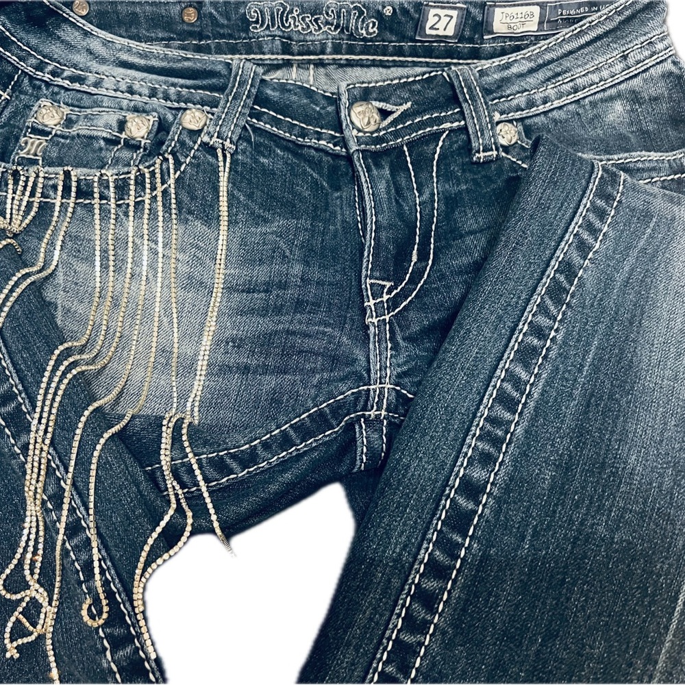•••••• Miss Me Size 27 VINTAGE Boot cut*********